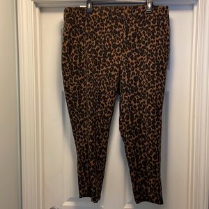 Old Navy Harper Leopard Print Pants NWT